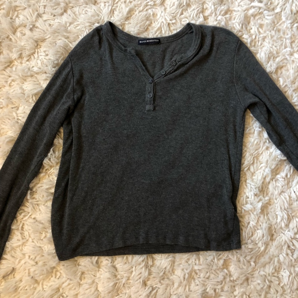 Brandy Melville top🖤